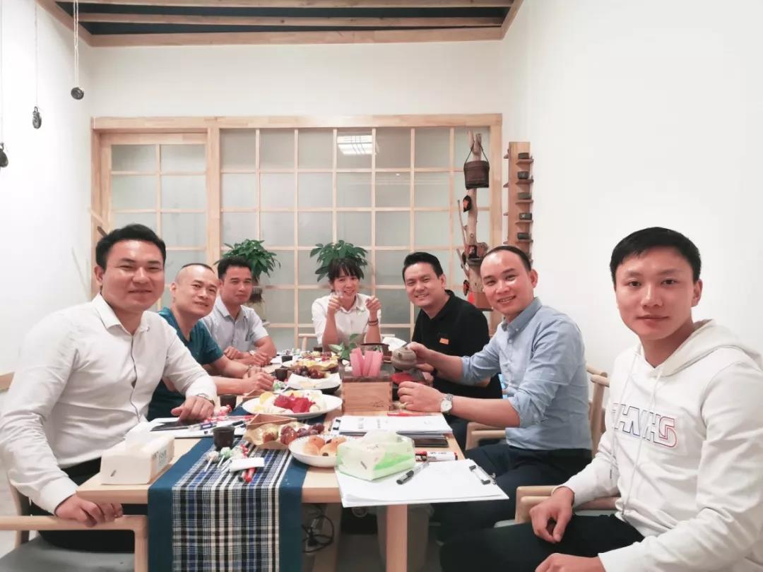 工程、材料中心管理層&ldquo;裸心會(huì)&rdquo;丨茶短情長(zhǎng)，一場(chǎng)來(lái)自心靈的對(duì)話！